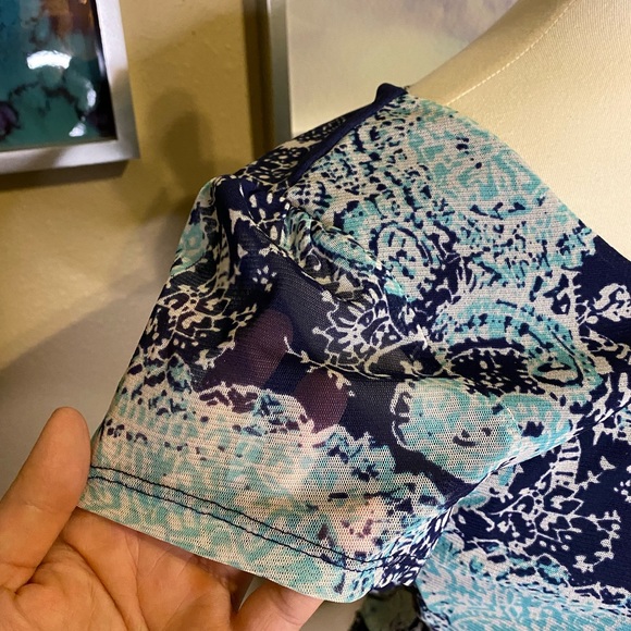 Dressy blouse - Picture 5 of 8